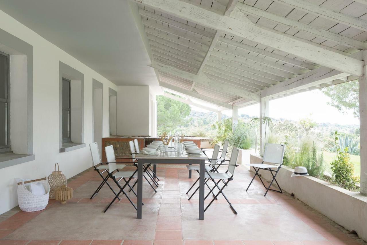 Domaine Sainte Colombe Hotel Luaran gambar
